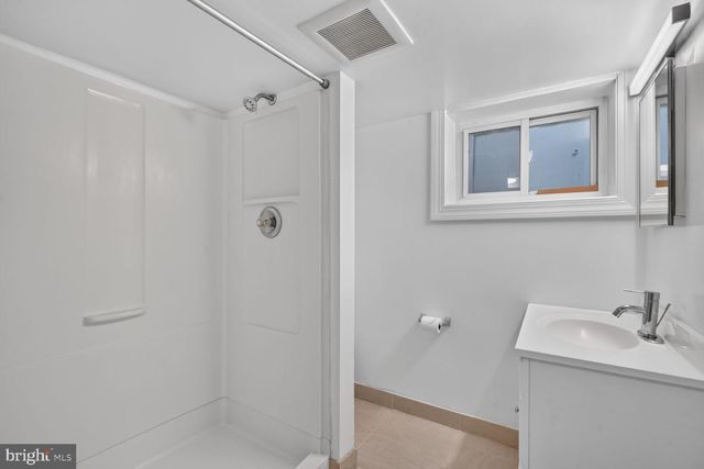 3113 45TH ST NW, Washington, DC 20016