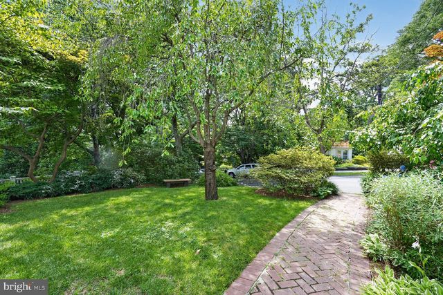 3113 45TH ST NW, Washington, DC 20016