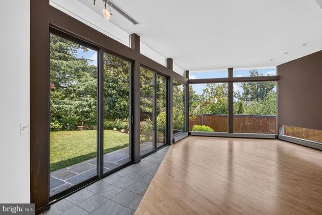 3113 45TH ST NW, Washington, DC 20016