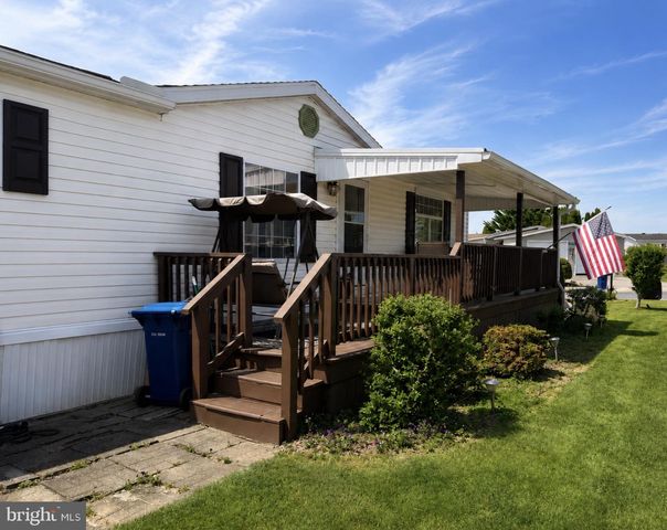 137 JUNIPER ST, Palmyra, PA 17078