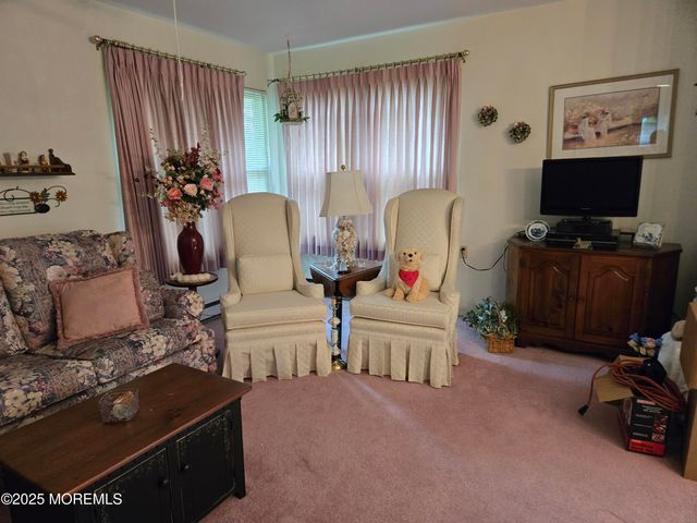 439D Chesterfield Court, Manchester, NJ 08759