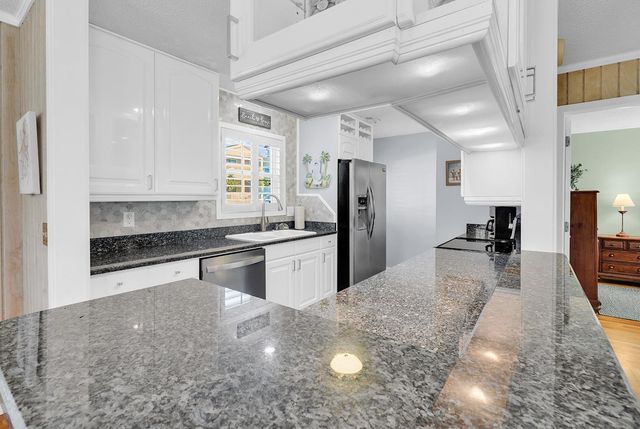 1033 N Dogwood Dr., Surfside Beach, SC 29575