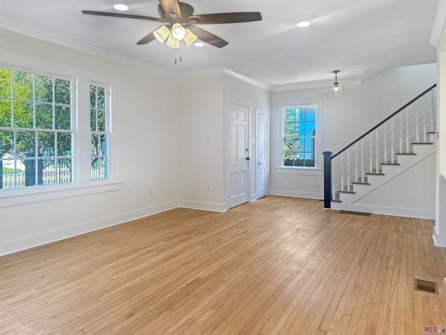 312 S Acadian Thwy, Baton Rouge, LA 70806