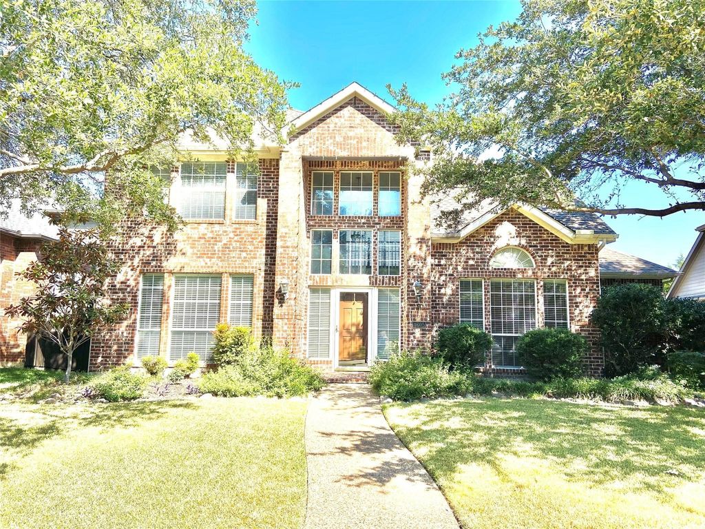 4605 Hinton Drive, Plano, TX 75024