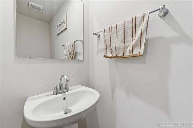 8014 Deer Crossing Drive, Plainfield, IL 60586