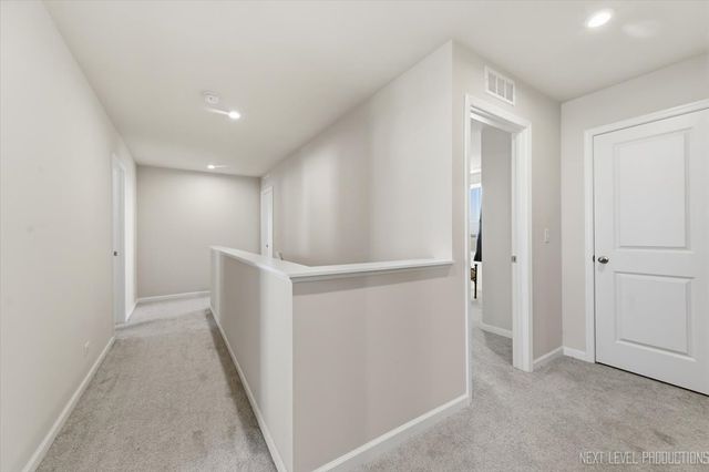 8014 Deer Crossing Drive, Plainfield, IL 60586