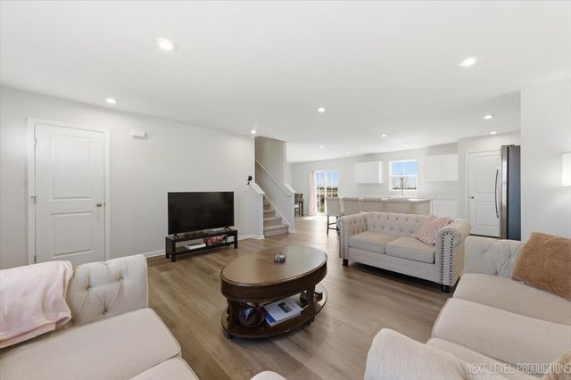 8014 Deer Crossing Drive, Plainfield, IL 60586