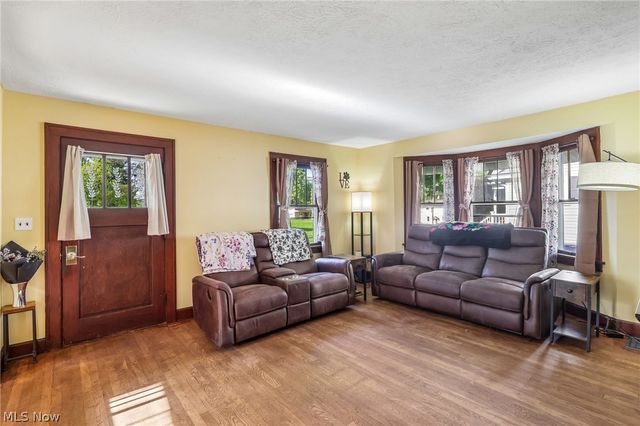 53 Bellevue Street, Rittman, OH 44270