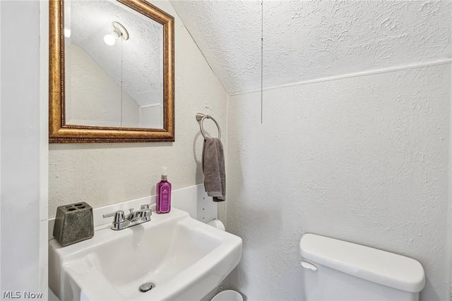 53 Bellevue Street, Rittman, OH 44270