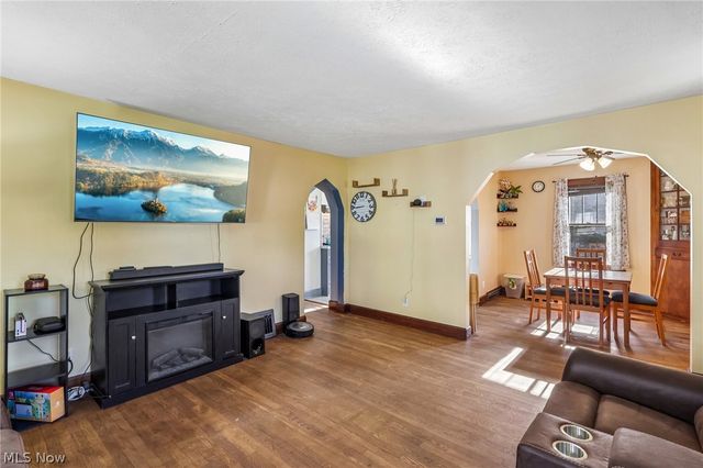 53 Bellevue Street, Rittman, OH 44270