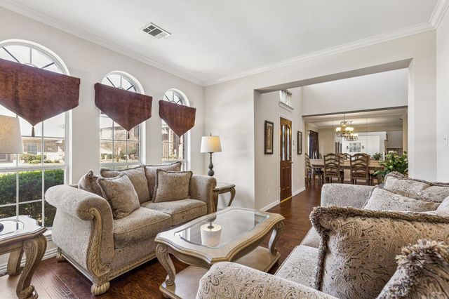 2710 Winterberry Drive, Rowlett, TX 75089