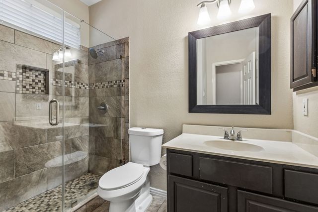 2710 Winterberry Drive, Rowlett, TX 75089