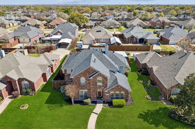 2710 Winterberry Drive, Rowlett, TX 75089