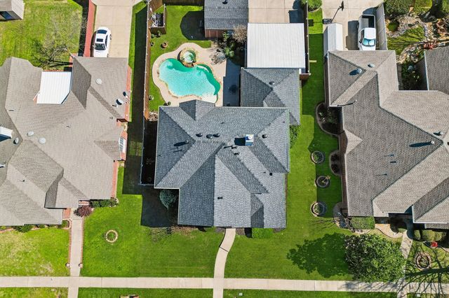 2710 Winterberry Drive, Rowlett, TX 75089