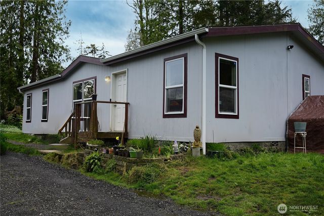 30 Sandstone Place, Port Angeles, WA 98362