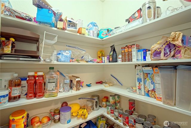 30 Sandstone Place, Port Angeles, WA 98362