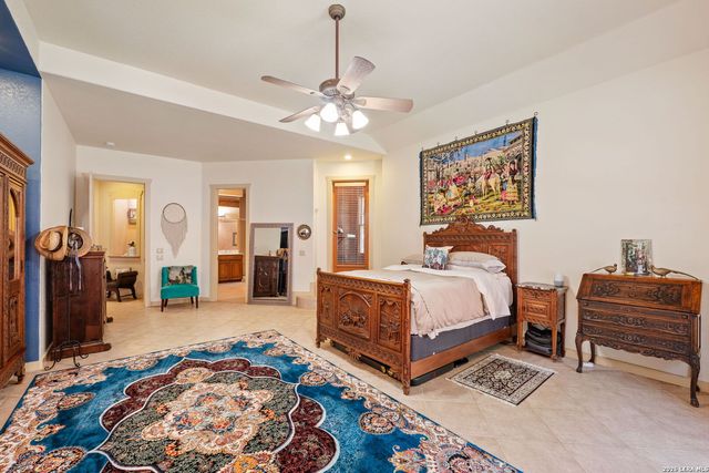 10 FALLS VW, Boerne, TX 78015