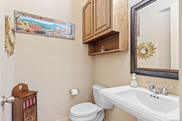 10 FALLS VW, Boerne, TX 78015