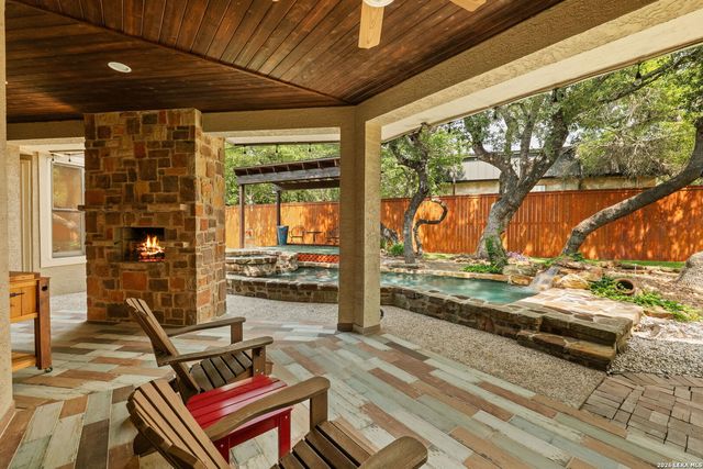 10 FALLS VW, Boerne, TX 78015
