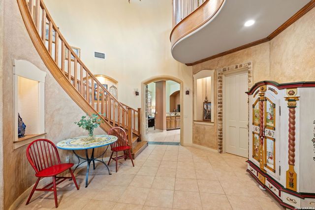 10 FALLS VW, Boerne, TX 78015