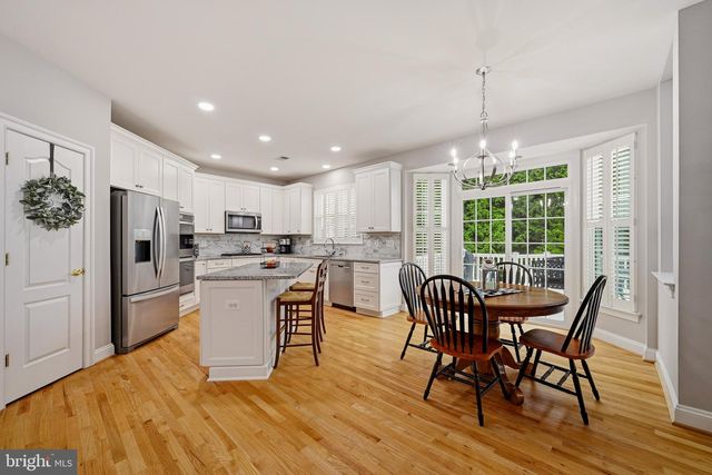 8208 MICHAELS RDG, Ellicott City, MD 21043