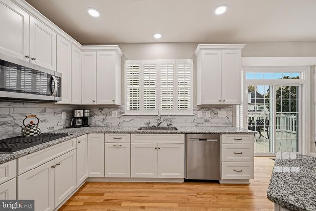 8208 MICHAELS RDG, Ellicott City, MD 21043