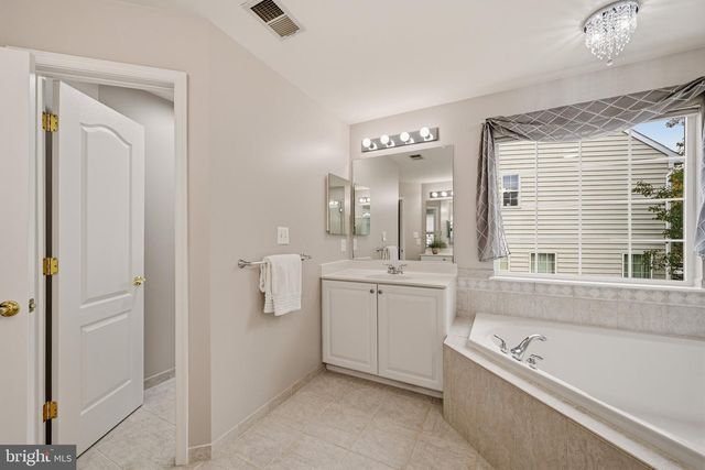 8208 MICHAELS RDG, Ellicott City, MD 21043