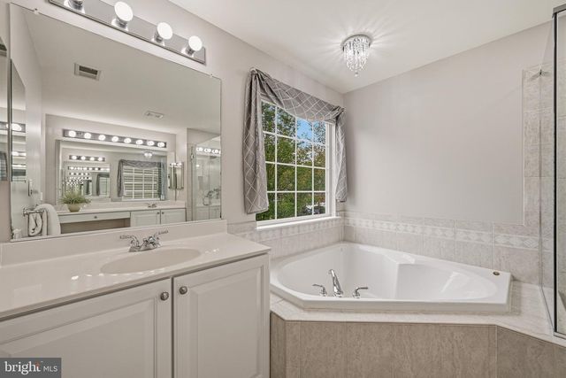 8208 MICHAELS RDG, Ellicott City, MD 21043