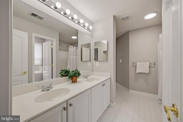 8208 MICHAELS RDG, Ellicott City, MD 21043