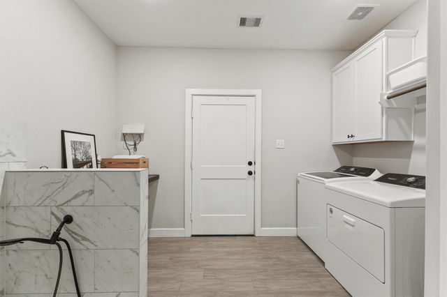 1122 County Road 2274, Cleveland, TX 77327