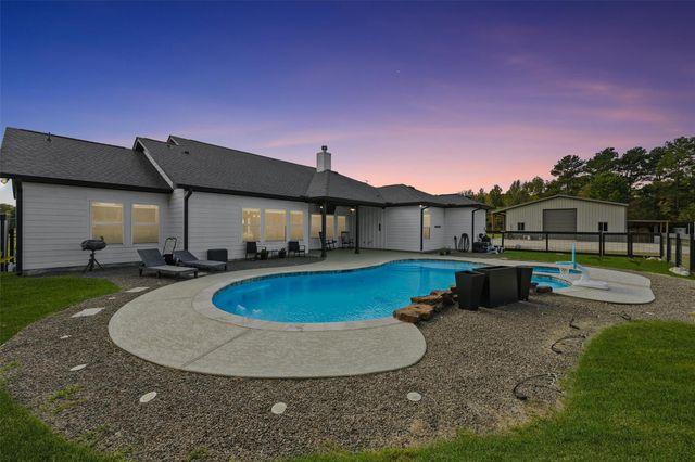 1122 County Road 2274, Cleveland, TX 77327