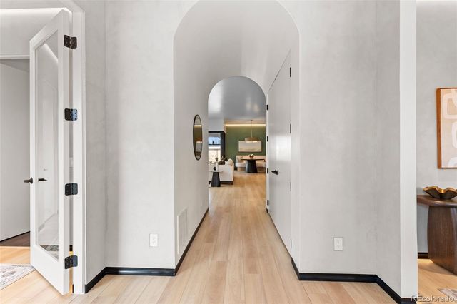 1525 S Milwaukee Street, Denver, CO 80210