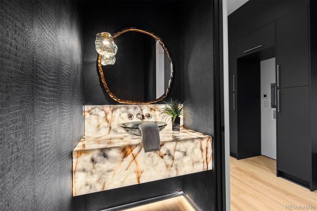 1525 S Milwaukee Street, Denver, CO 80210