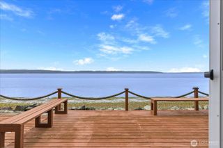 1085 Rockaway Lane, Camano Island, WA 98282