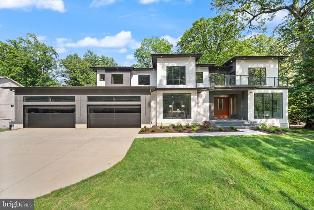 2537 GALLOWS RD, Dunn Loring, VA 22027