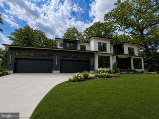2537 GALLOWS RD, Dunn Loring, VA 22027