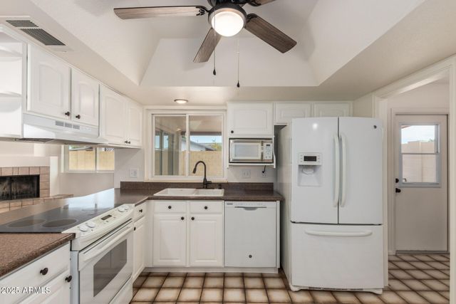 3508 E LARKSPUR Drive, Phoenix, AZ 85032