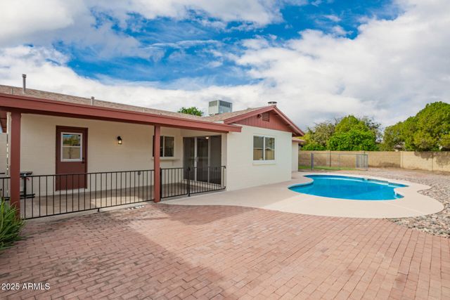 3508 E LARKSPUR Drive, Phoenix, AZ 85032