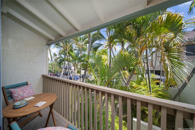 3182 Kuau Street 702, Kailua, HI 96734
