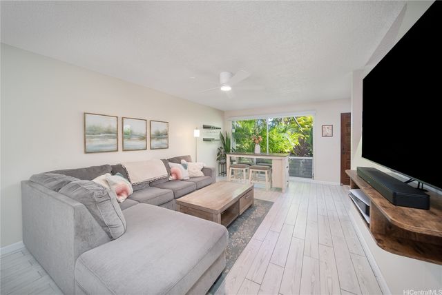 3182 Kuau Street 702, Kailua, HI 96734