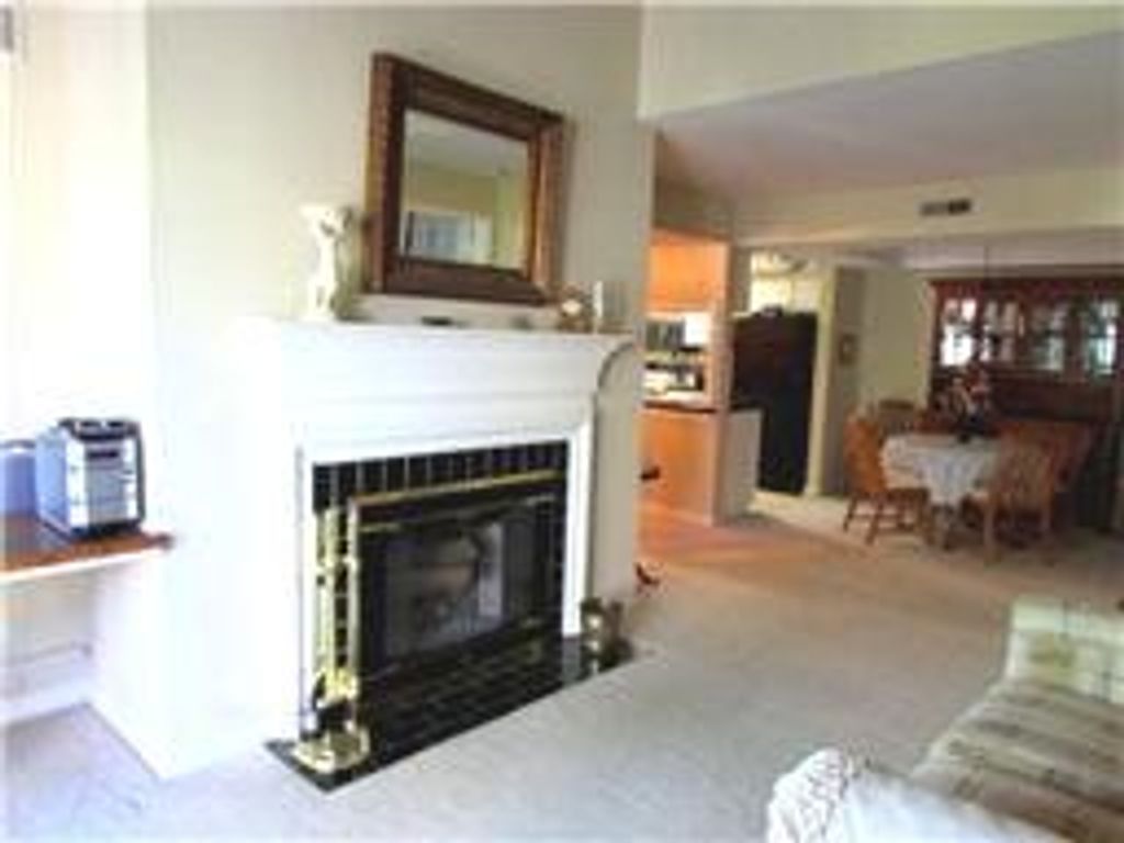 258 Hillsboro Pl, Nashville, TN 37215