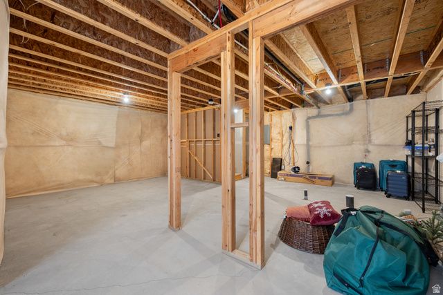906 N APPLE SEED LN, Santaquin, UT 84655