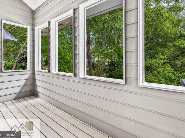 5177 Stratham Drive, Atlanta, GA 30338