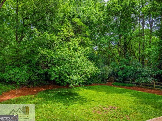 5177 Stratham Drive, Atlanta, GA 30338