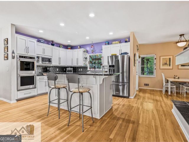5177 Stratham Drive, Atlanta, GA 30338