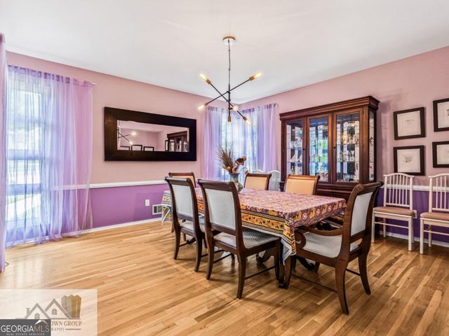 5177 Stratham Drive, Atlanta, GA 30338