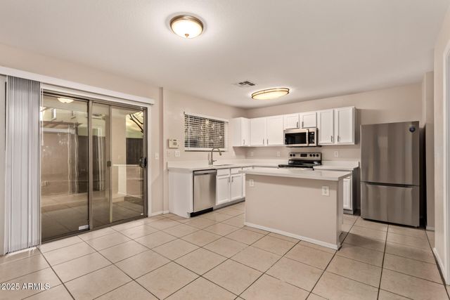 8852 E PAMPA Avenue, Mesa, AZ 85212