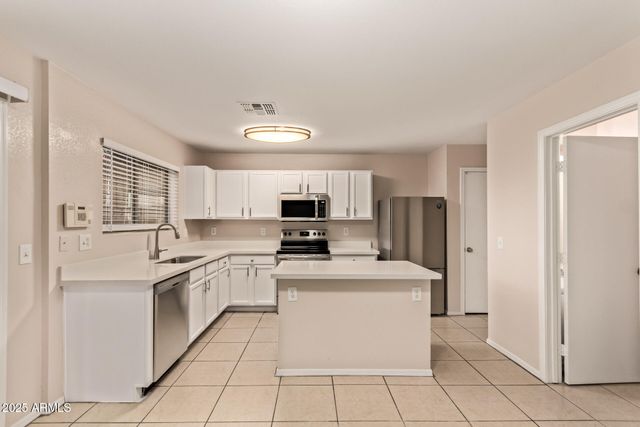 8852 E PAMPA Avenue, Mesa, AZ 85212