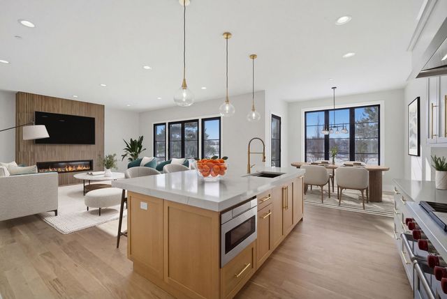 28920 N Niblick Knoll Court, Mundelein, IL 60060