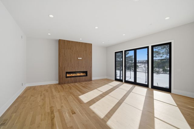 28920 N Niblick Knoll Court, Mundelein, IL 60060